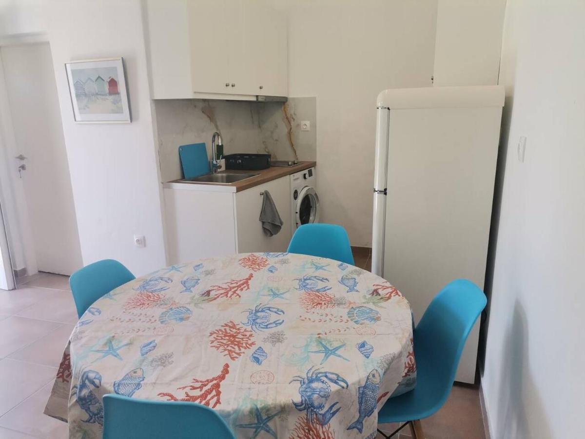 Lávrion Blue Central Apt 10 Min To The Port/ Wash Machine מראה חיצוני תמונה